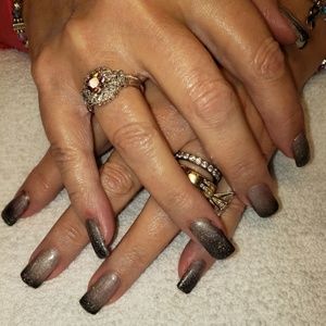 Meet your Posher, Tori